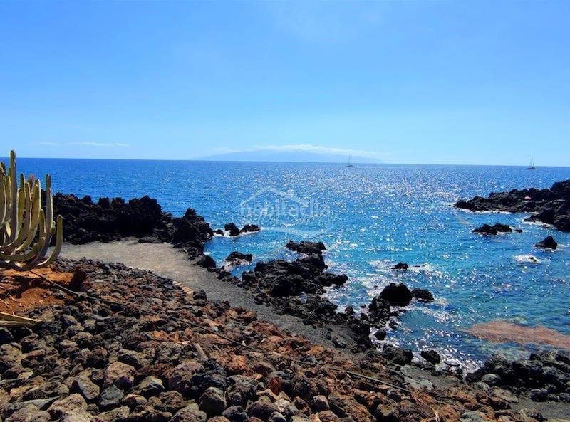 Foto a8a03ce1-60dd-40ef-86e0-d7b35639ed7e. Dúplex  en playa san juan, tenerife en Playa de San Juan Guía de Isora