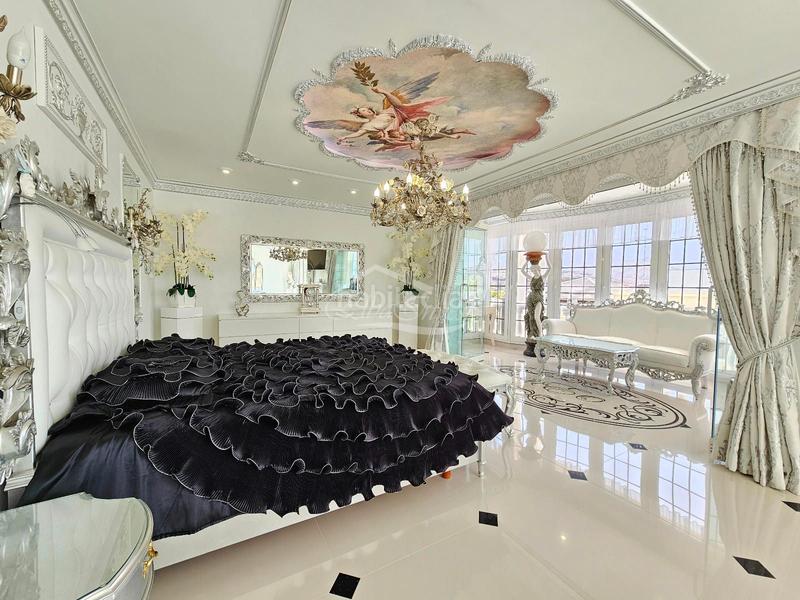 Foto 4a65623e-4fd3-4c06-acee-4aa5387f1a29. Chalet villa de lujo en La Caleta, tenerife en La Caleta Adeje