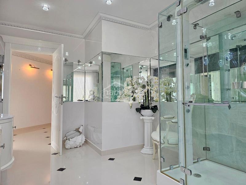 Foto a781ac0b-7719-411a-b8a6-dc7786253c27. Chalet villa de lujo en La Caleta, tenerife en La Caleta Adeje