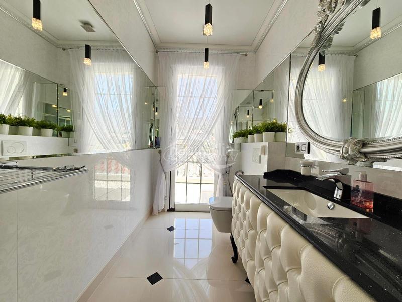 Foto bddfe9bb-bc06-4662-be43-cbe763f9bc29. Chalet villa de lujo en La Caleta, tenerife en La Caleta Adeje