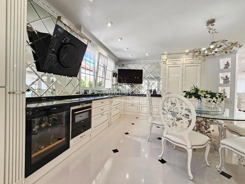 Foto be031f14-c694-4c54-8b30-1eeba1973d1a. Chalet villa de lujo en La Caleta, tenerife en La Caleta Adeje