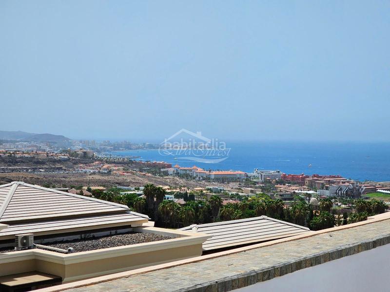 Foto c1fd1c45-34f5-4aae-a846-b38a117db642. Chalet villa de lujo en La Caleta, tenerife en La Caleta Adeje