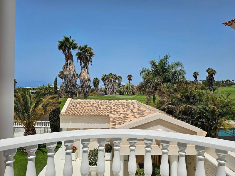 Foto ddc59583-38db-4140-999f-b96b1b3a9130. Chalet villa de lujo en La Caleta, tenerife en La Caleta Adeje