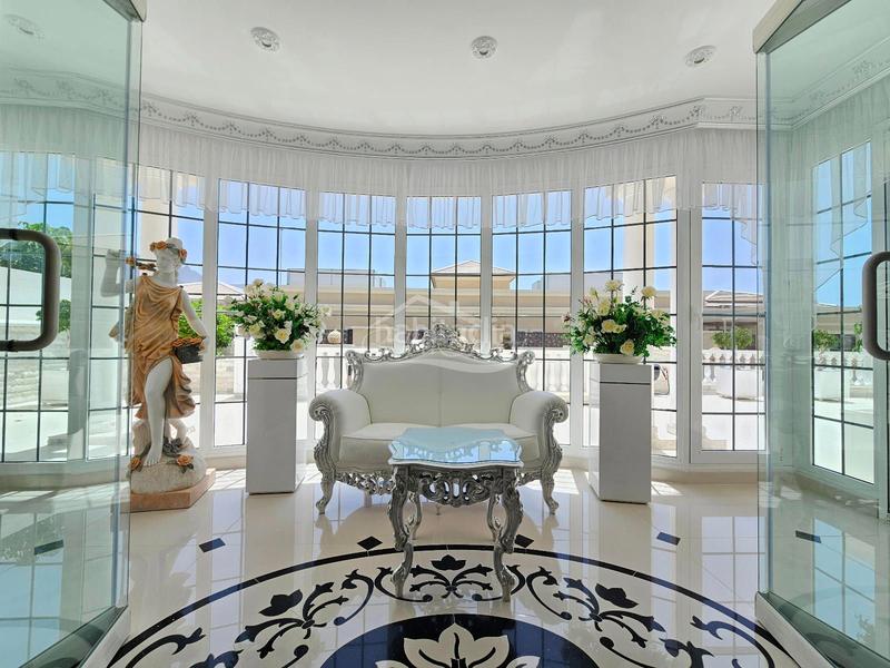 Foto e136f4f0-eb58-428d-8300-7c5362fa8d76. Chalet villa de lujo en La Caleta, tenerife en La Caleta Adeje