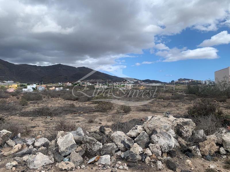 Foto fc4a8dfb-132c-490f-91ec-90a0e5b69d38. Fondo rustico in Valle San Lorenzo Arona