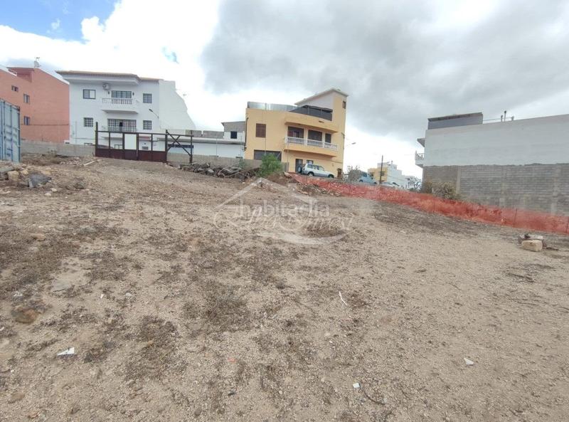 Foto 7ad04098-e992-45e4-a87e-113e0b292b6b. Wohngrundstück in Valle San Lorenzo Arona