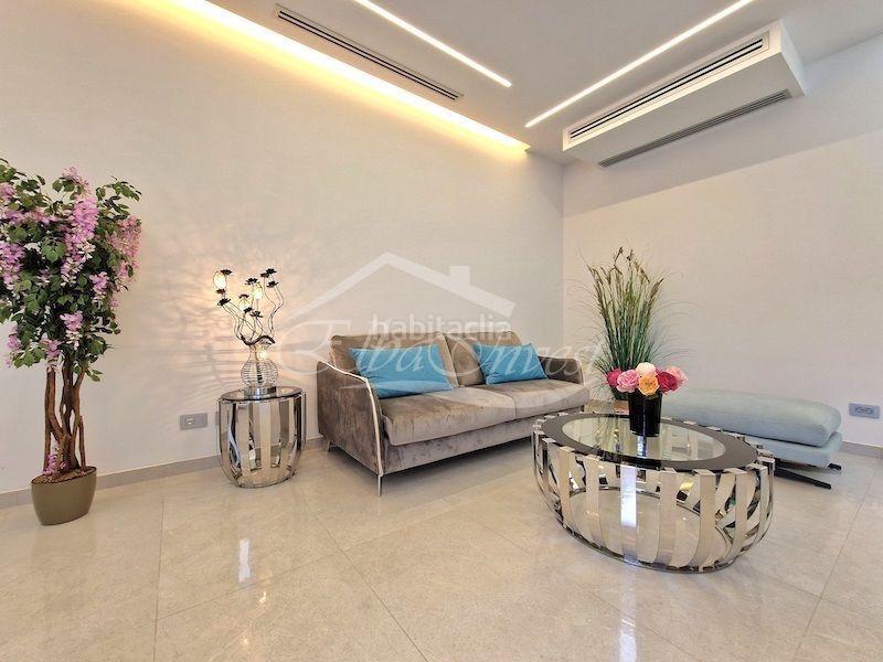 Foto 05b4ef88-7876-40a2-b38b-60db11f5bd27. Reihenhaus mit pool in Playa de Fañabé Adeje