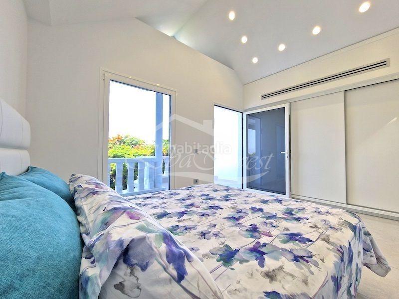 Foto 0e3739b4-8418-4d7a-bd50-b7e545cd53f1. Reihenhaus mit pool in Playa de Fañabé Adeje