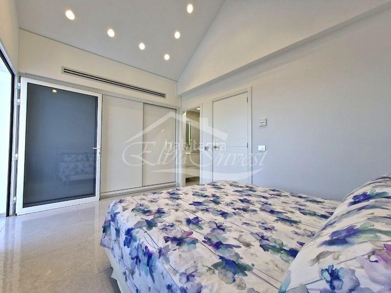 Foto 2309090c-d7f6-45a9-9bc1-0dbb4f7da5db. Reihenhaus mit pool in Playa de Fañabé Adeje