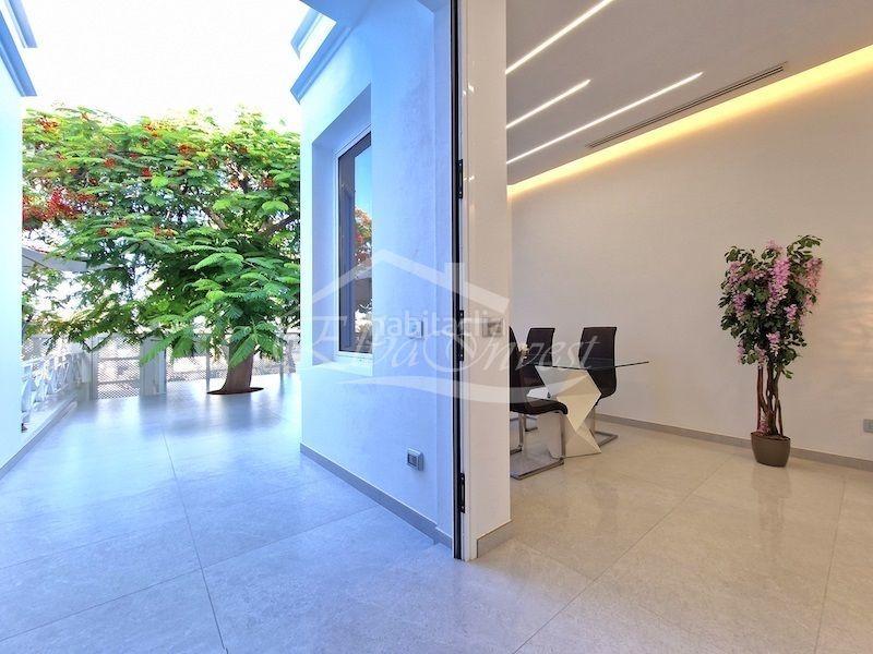 Foto 32b02e4b-9fd2-4995-961b-a366b7ff9c23. Reihenhaus mit pool in Playa de Fañabé Adeje