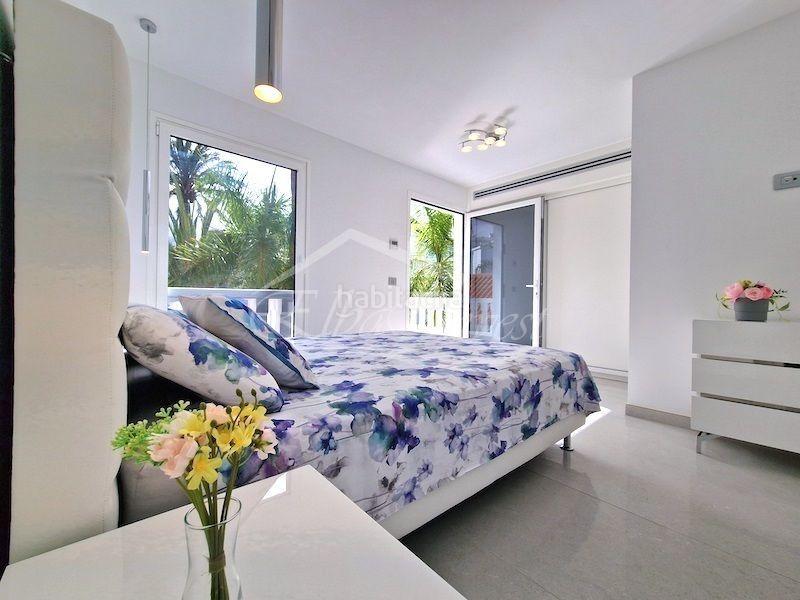 Foto 3632bd35-6a8c-4fe9-a5cb-145babdc59f3. Reihenhaus mit pool in Playa de Fañabé Adeje