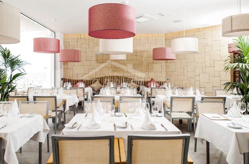 Foto 9d3440e6-3b9f-4e0b-80bf-add528b47a53. Reihenhaus mit pool in Playa de Fañabé Adeje