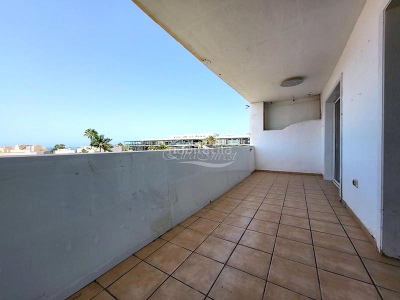 Foto b5d6a764-4912-4b7e-a7ab-398bf37346f1. Piso  en playa paraíso, tenerife en Armeñime - Las Moraditas - Las Cancelas Adeje