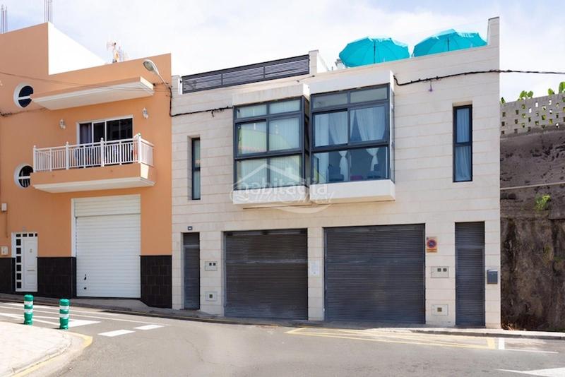 Foto d89edfad-d13e-4b7e-8063-728a0fd7f5e6. Rent house with parking in Puerto de Santiago Santiago del Teide