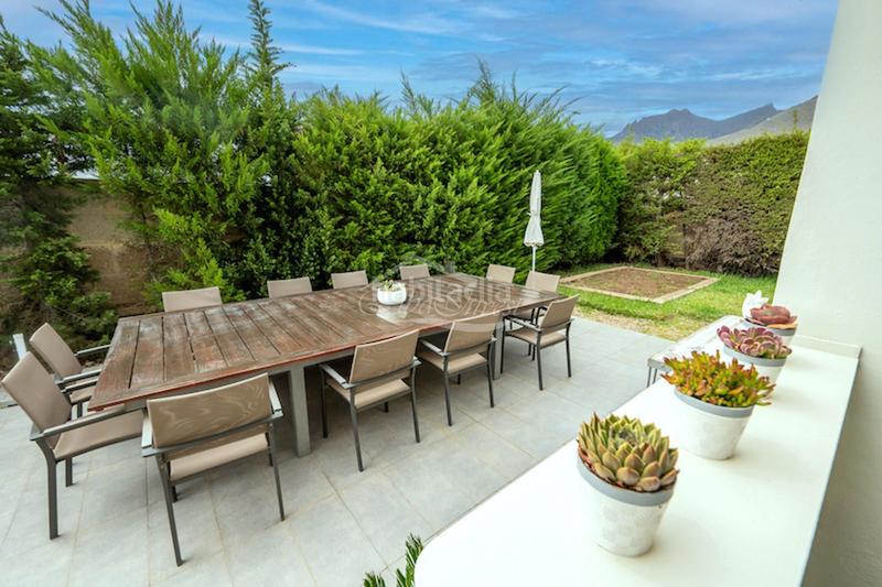 Foto 449f855d-8b76-404c-9d67-9d73db409587. Chalet villa en costa , tenerife en Playa Fañabé Alto Adeje