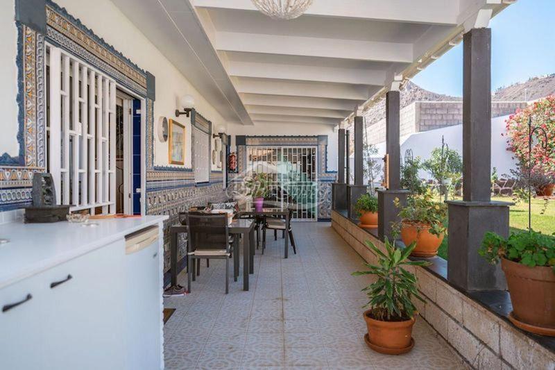 Foto 1e66dff0-e259-4a39-a69f-c8fefcfecb79. Chalet mit parking in Valle San Lorenzo Arona