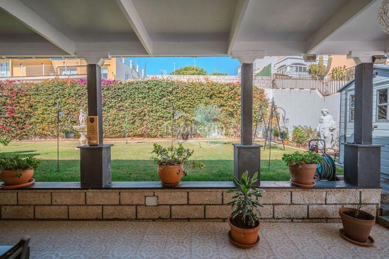 Foto 3007580d-df47-4d96-91e0-eb9e37d8778b. Chalet mit parking in Valle San Lorenzo Arona