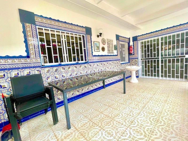 Foto b1dc89bc-0e13-492a-a244-4a17f1badd53. Chalet mit parking in Valle San Lorenzo Arona