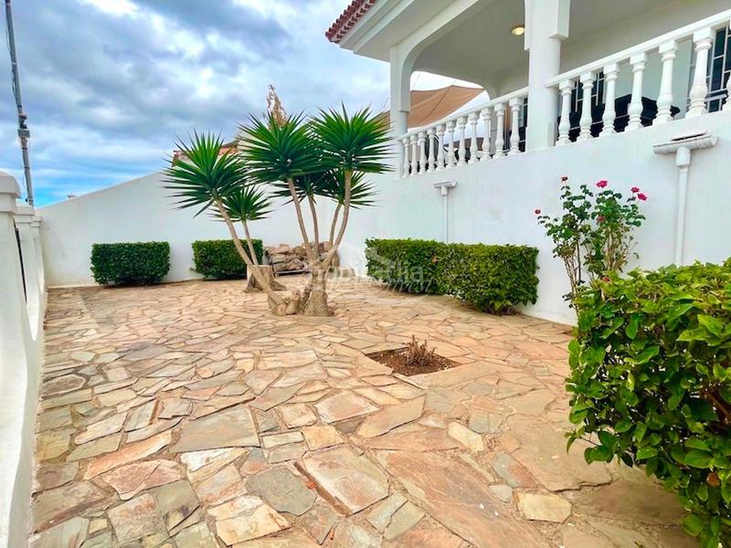 Foto c73e1580-d8bb-4c67-bc20-e47af5c78f54. Chalet mit parking in Valle San Lorenzo Arona