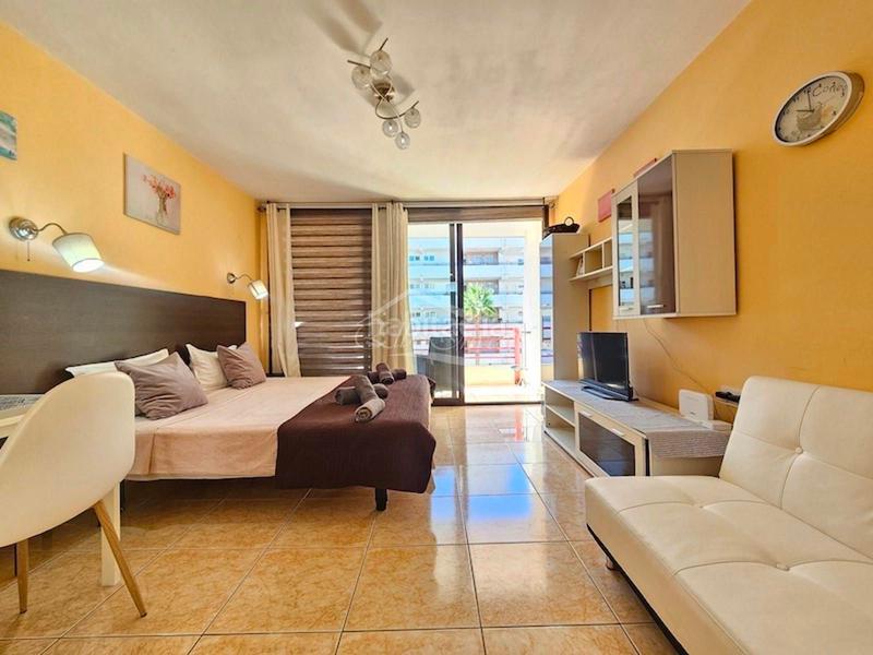 Foto 9c98695d-8032-420c-a73c-9a9038998c02. Pis amb piscina a Playa de las Américas Adeje