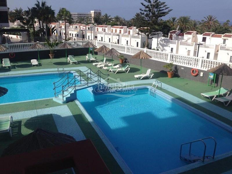 Foto af817a4c-128e-4ebc-99f8-52d7715560b1. Pis amb piscina a Playa de las Américas Adeje