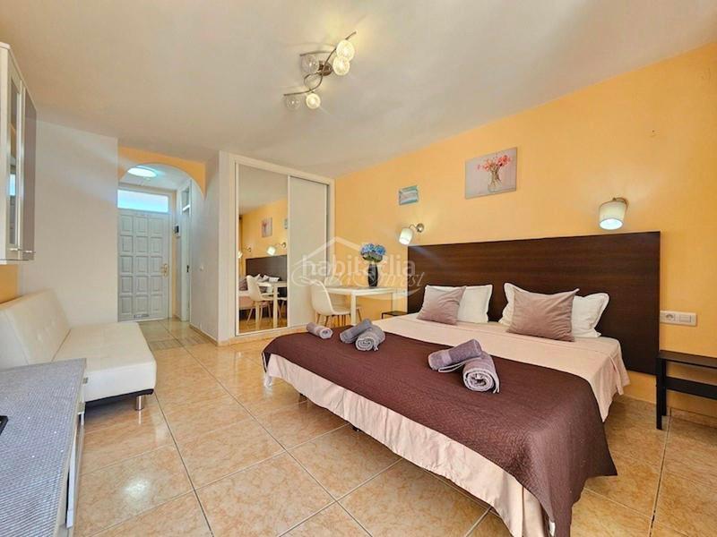 Foto bbb76666-e17b-4fd4-81c8-4645a3e34f1f. Pis amb piscina a Playa de las Américas Adeje