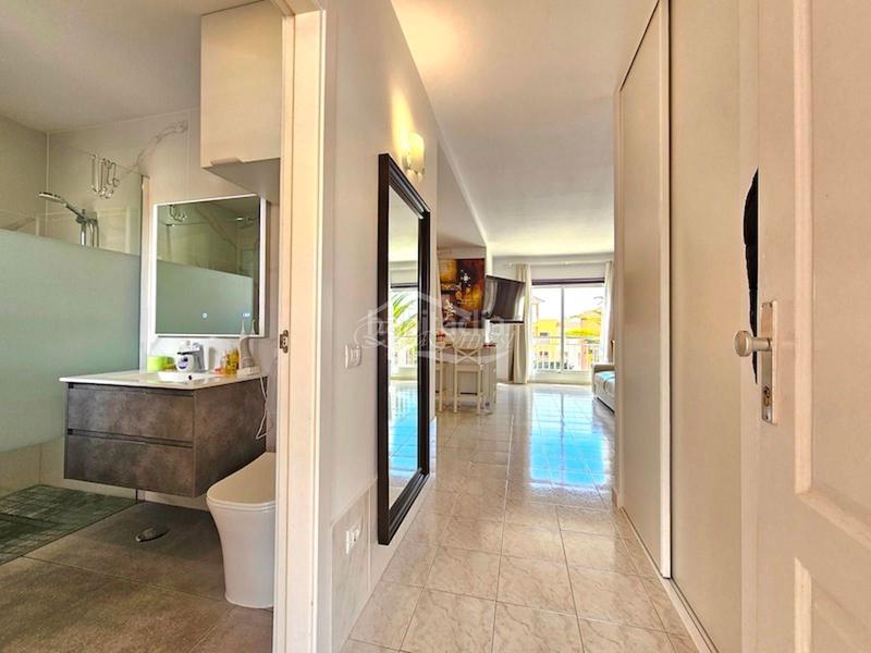 Foto 4608d60f-8036-4690-8ed6-41e081e0da8c. Pis amb piscina a Callao Salvaje - Playa Paraíso Adeje