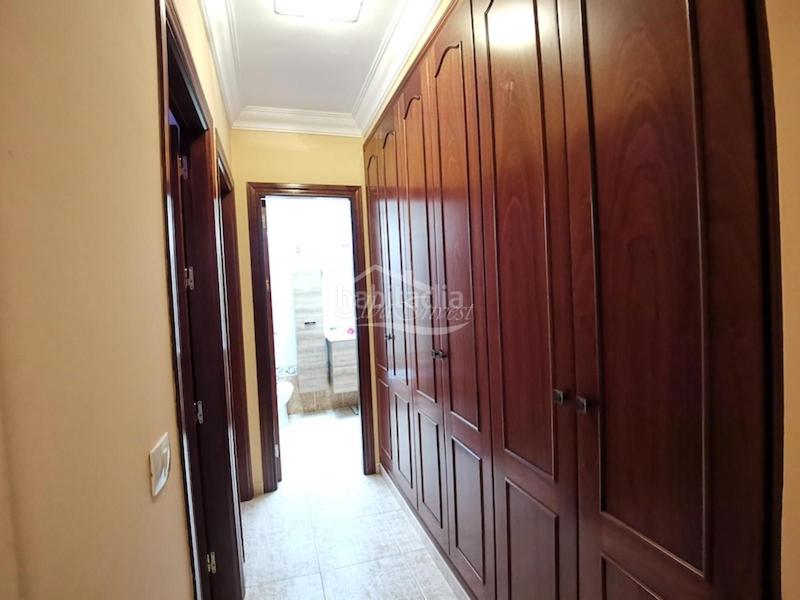 Foto b2447f46-5692-410c-a837-df1f2c89019f. Pis amb aparcament a Fañabé - Ifonche y Benítez Adeje