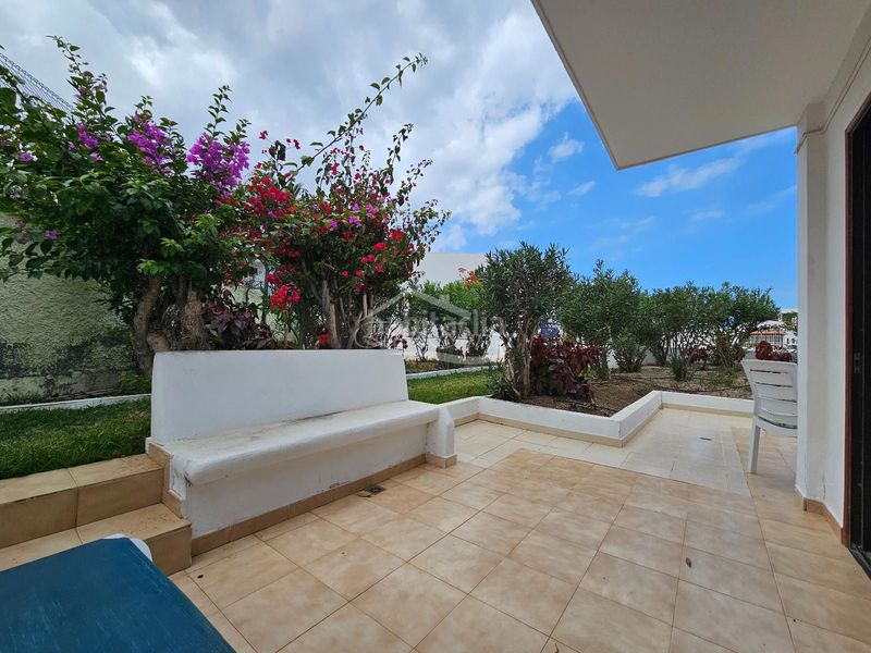 Foto aee3d1da-0828-43f1-9736-d2e9ba3744c1. Casa adossada amb piscina a San Eugenio Bajo Adeje