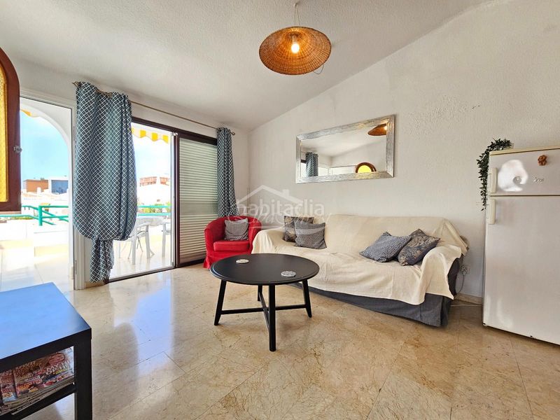 Foto be1e4b02-6822-4e30-b67c-fe4b7a3a493a. Casa adossada amb piscina a San Eugenio Bajo Adeje