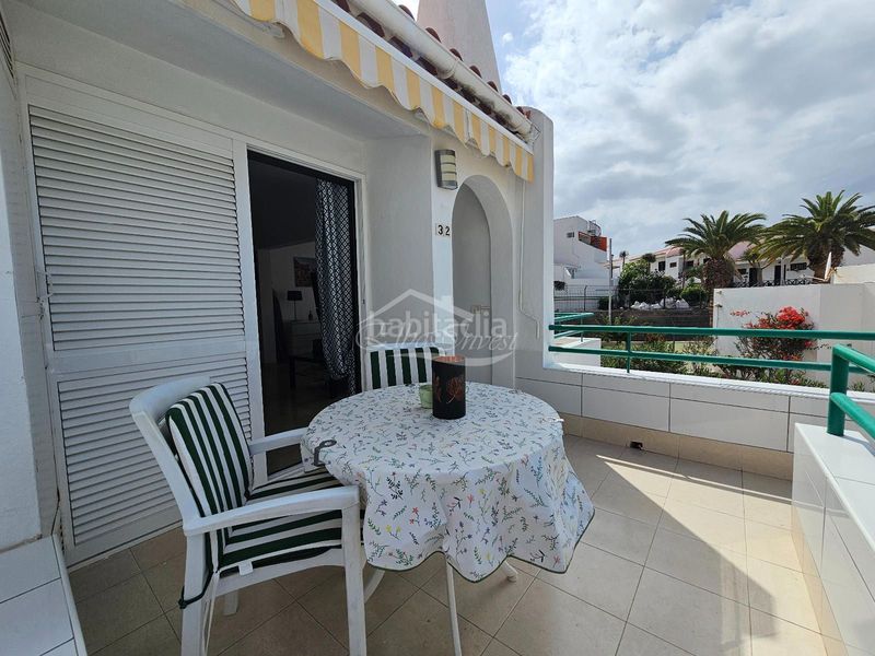 Foto c8f790c4-0e1d-43ba-aa50-19003edce698. Casa adossada amb piscina a San Eugenio Bajo Adeje