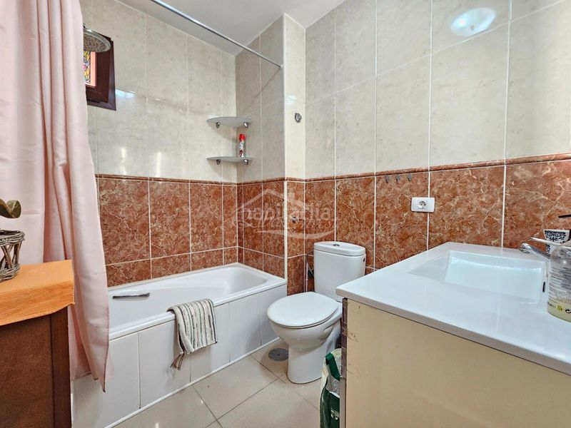 Foto 4e012e36-9da9-4502-9b07-93b34d1d3b0d. Pis amb aparcament piscina a Costa del Silencio Arona