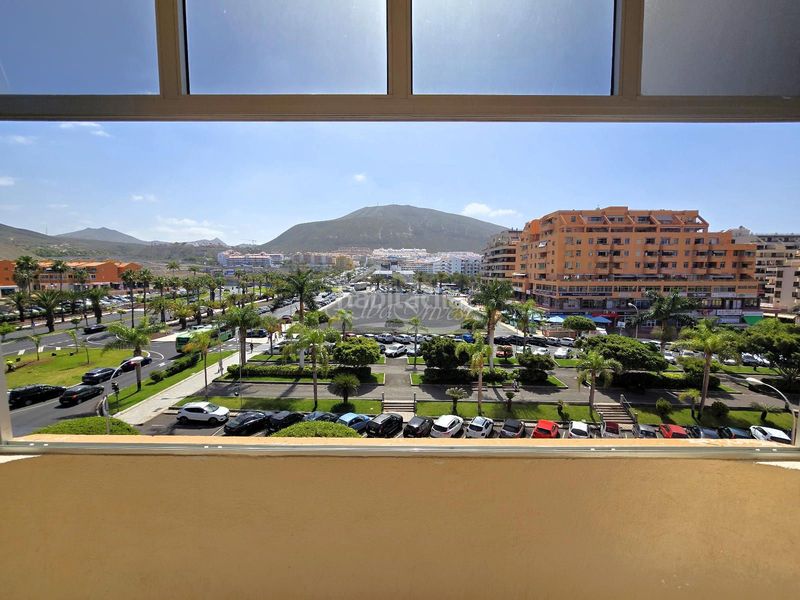 Foto d93aee87-bba1-4a4a-ba12-23741507a2b0. Pis a Los Cristianos Arona