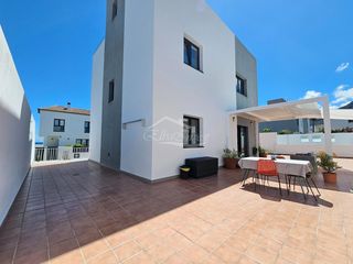 Chalet  Isla de fuerteventura. Villa exclusiva en los silos equipada con geotermia a 2 minutos