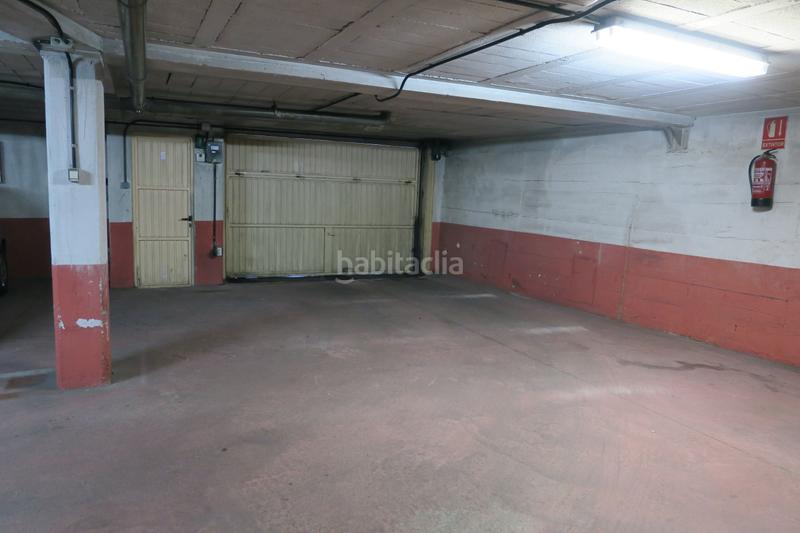 Foto 7ccd0013-5fc4-4f69-8ce2-df949d9001ec. Parking coche en Centro Avilés