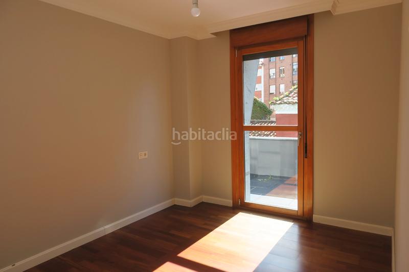 Foto a8ba82da-2eb1-48eb-b030-ecd5cefcc1cb. Piso vivienda con " terrazas abiertas zona quirinal en Avilés