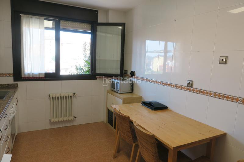 Foto 1f78991c-2e1c-4c9f-8869-b48168b6ce7d. Rent flat with heating in Centro Avilés