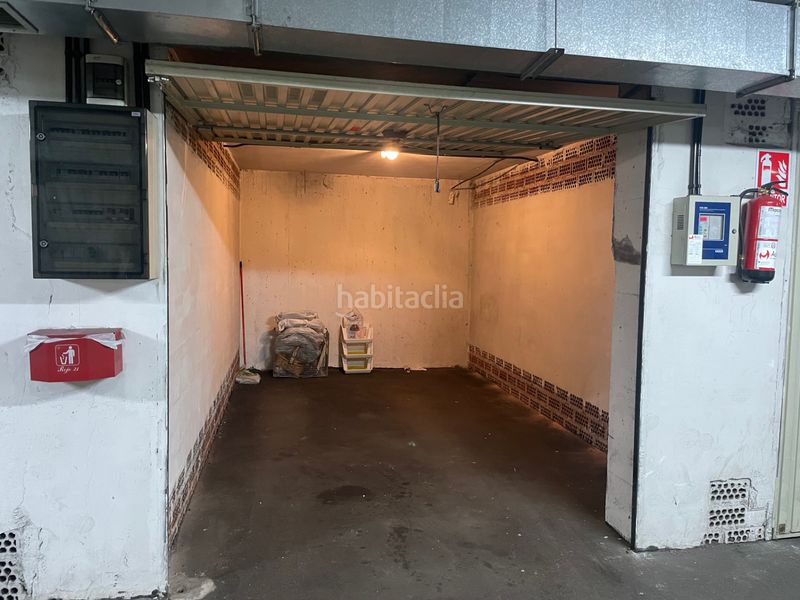 Foto 0c12e03d-b27b-4ebc-ac4c-d12e9587414c. Flat with heating parking in El Carbayedo - El Quirinal Avilés