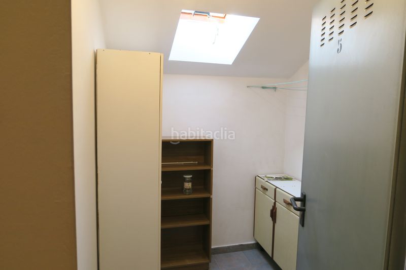 Foto 11b0c1f3-bdd5-44cc-bf7b-208ed7d00934. Flat with heating parking in El Carbayedo - El Quirinal Avilés