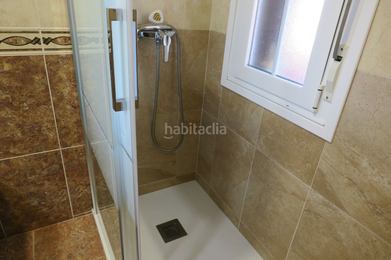 Foto 4ffe6e5e-0a14-474c-8379-5222b1418e0c. Flat with heating parking in El Carbayedo - El Quirinal Avilés