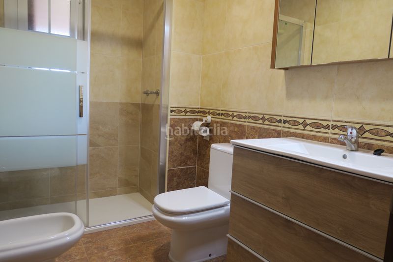 Foto f200e9a2-76c4-4a0a-b9e3-bca8db4d027e. Flat with heating parking in El Carbayedo - El Quirinal Avilés