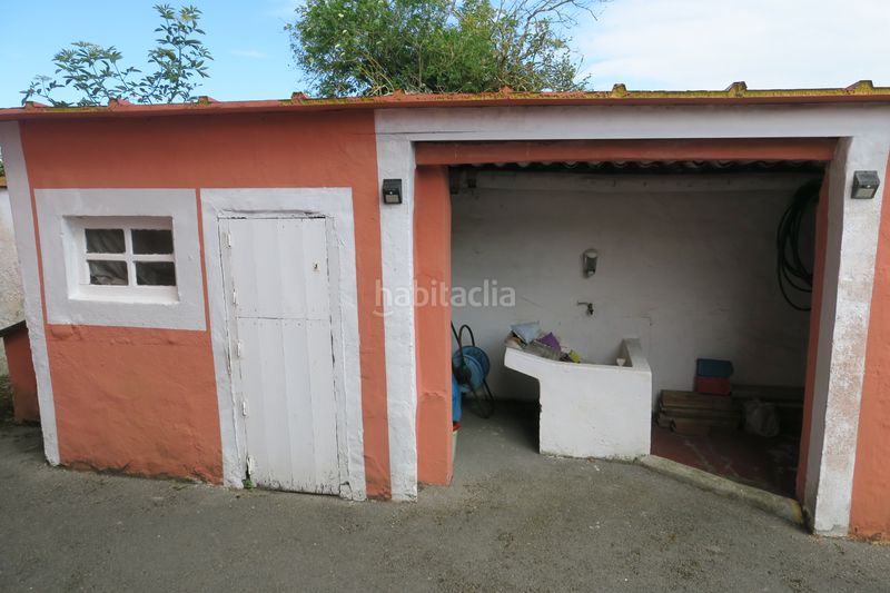 Foto d4ae99d8-cdcd-4410-a520-463e5a3806e8. Casa amb calefacció aparcament a El Carbayedo - El Quirinal Avilés