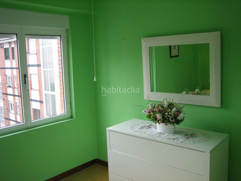 Foto c0d2fed4-f6cf-4c7c-9b26-e0ad7f8ed6d0. Piso venta piso Versalles para inversores en Versalles Avilés