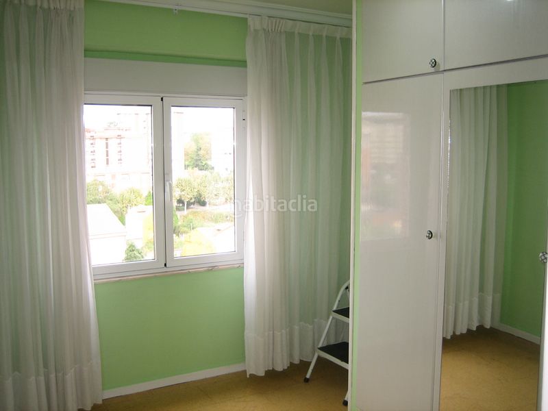 Foto df72ea56-2646-4be2-9c7f-d78b48c39e43. Piso venta piso Versalles para inversores en Versalles Avilés