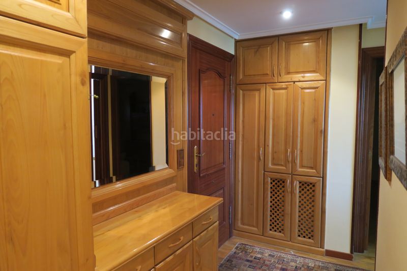Foto b1f4a670-012f-4bf3-9330-2dfbe3fe1ce8. Flat with heating parking in Villalegre - La Luz Avilés