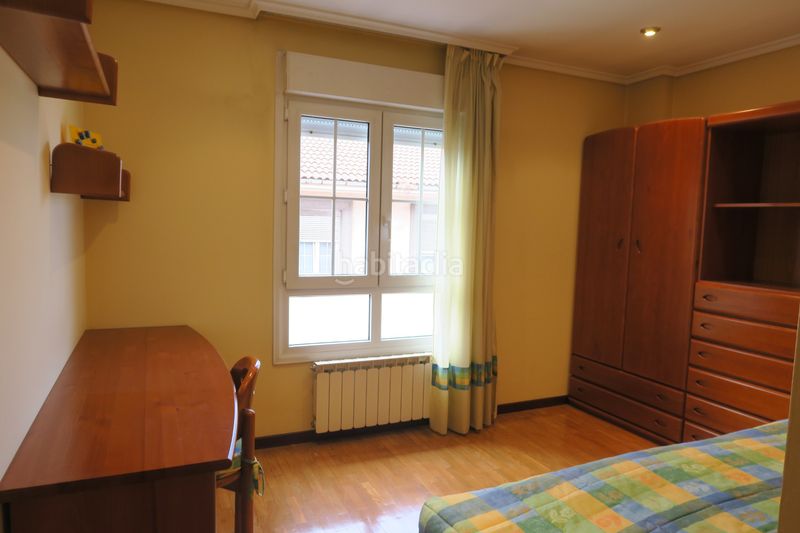 Foto d029fa72-f5b2-4cba-a81b-9c55a8055e04. Flat with heating parking in Villalegre - La Luz Avilés