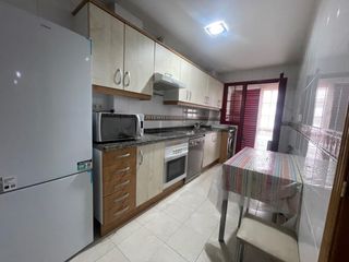 Lloguer Pis  Avenida telares