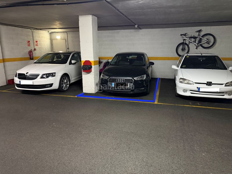 Foto 16e854a1-86b6-422a-9f37-1e9132ee74b8. Flat with heating parking in El Carbayedo - El Quirinal Avilés