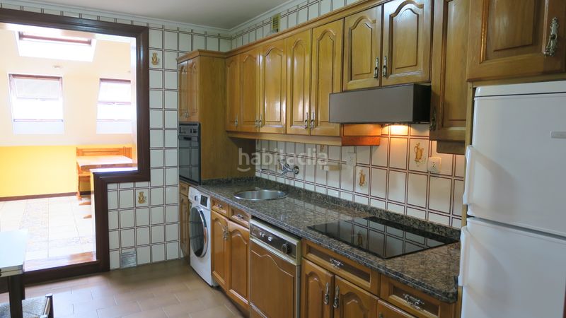 Foto 231ae33b-4996-481c-baf3-6c2d373dc4e0. Flat with heating parking in El Carbayedo - El Quirinal Avilés