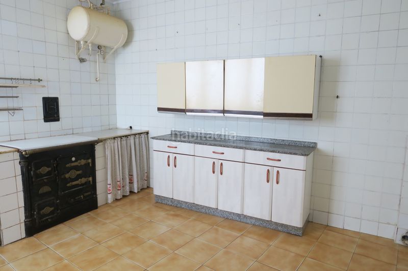 Foto e3ab1629-45fb-4ea9-8f5e-a9062fbd40a7. Flat with heating in Centro Avilés